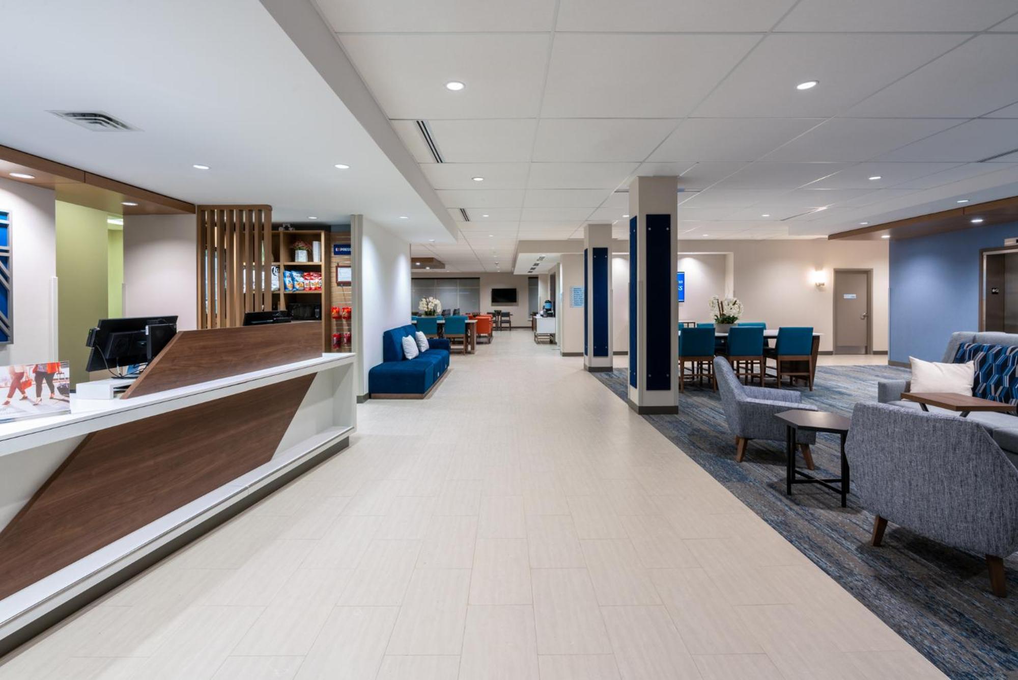 Holiday Inn Express & Suites Vaughan-Southwest By Ihg Екстериор снимка