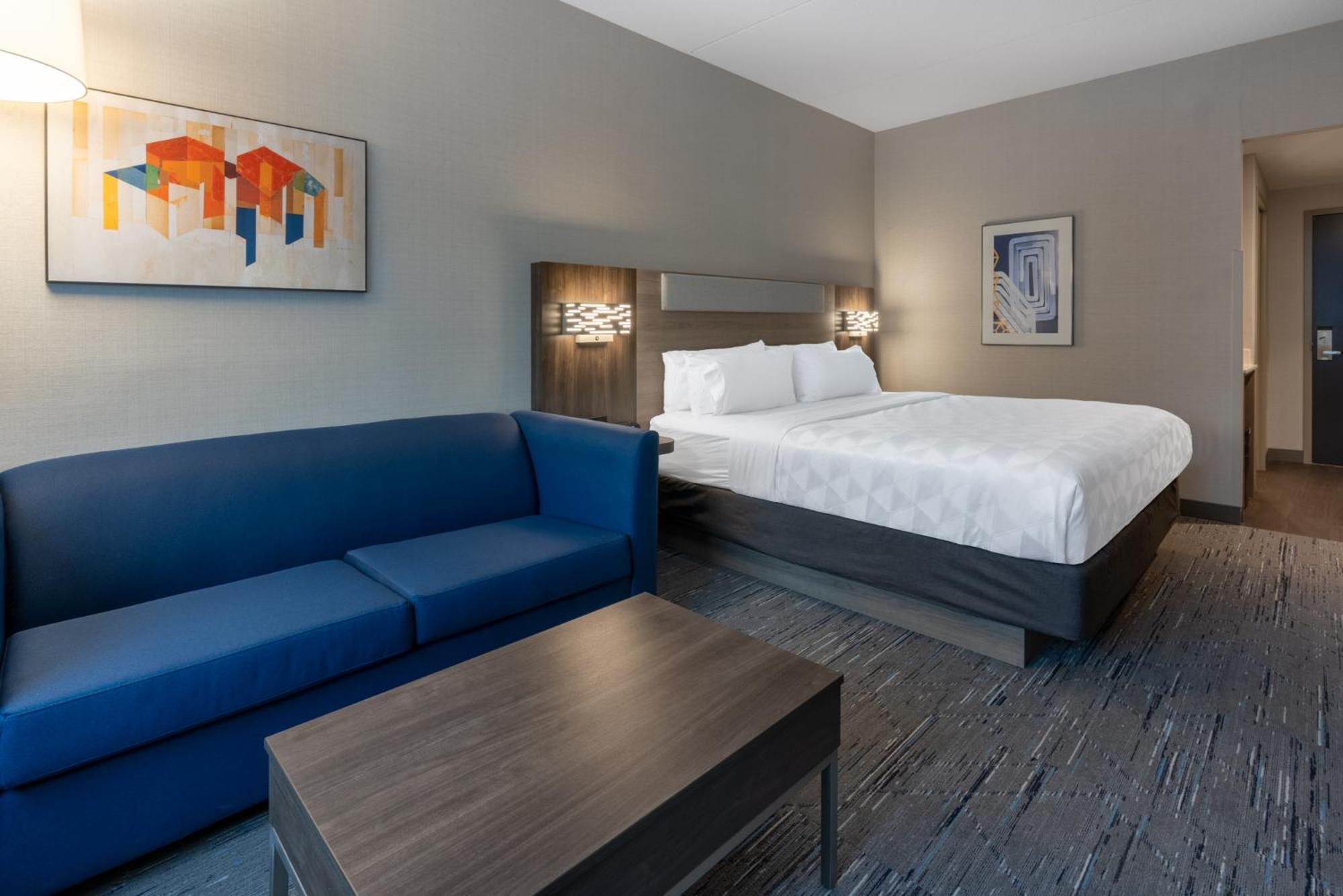 Holiday Inn Express & Suites Vaughan-Southwest By Ihg Екстериор снимка